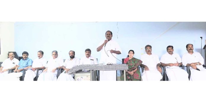 ശബരിമലയിലെ സര്ക്കാര് അനാസ്ഥ അവസാനിപ്പിക്കണം : ജില്ലാ കോണ്ഗ്രസ് കമ്മിറ്റി ശബരിമലയിലെ സര്ക്കാര് അനാസ്ഥ അവസാനിപ്പിക്കണം : ജില്ലാ കോണ്ഗ്രസ് കമ്മിറ്റി