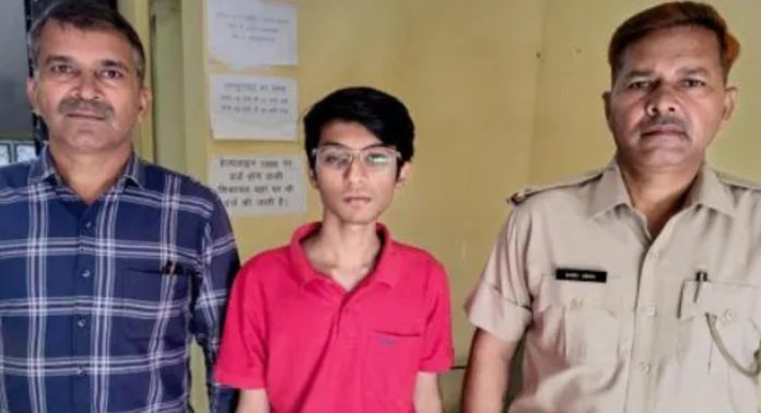 200 പേരെ വിദഗ്ധമായി പറ്റിച്ച് 19കാരൻ, തട്ടിയെടുത്തത് 42 ലക്ഷം രൂപ 200 പേരെ വിദഗ്ധമായി പറ്റിച്ച് 19കാരൻ, തട്ടിയെടുത്തത് 42 ലക്ഷം രൂപ