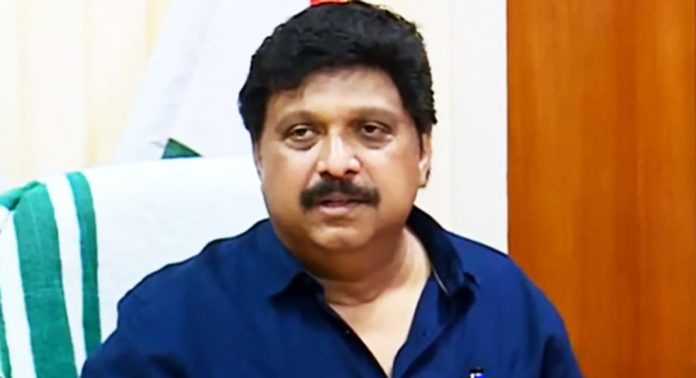 എഡിഎം നവീൻ ബാബു ആത്മഹത്യ ചെയ്ത സംഭവം, പി പി ദിവ്യയ്ക്കെതിരെ മന്ത്രി കെ ബി ഗണേഷ് കുമാർ എഡിഎം നവീൻ ബാബു ആത്മഹത്യ ചെയ്ത സംഭവം, പി പി ദിവ്യയ്ക്കെതിരെ മന്ത്രി കെ ബി ഗണേഷ് കുമാർ