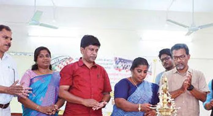 എൻ.എസ്.എസ്. വൊളന്റിയേഴ്സിനെയും ഉദ്യോഗസ്ഥരെയും ആദരിച്ചു എൻ.എസ്.എസ്. വൊളന്റിയേഴ്സിനെയും ഉദ്യോഗസ്ഥരെയും ആദരിച്ചു