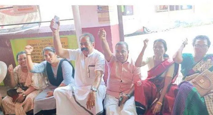 കുന്നന്താനത്ത് പഞ്ചായത്ത് കമ്മിറ്റി ബഹിഷ്കരിച്ച് യു.ഡി.എഫ് ജനപ്രതിനിധികൾ കുന്നന്താനത്ത് പഞ്ചായത്ത് കമ്മിറ്റി ബഹിഷ്കരിച്ച് യു.ഡി.എഫ് ജനപ്രതിനിധികൾ