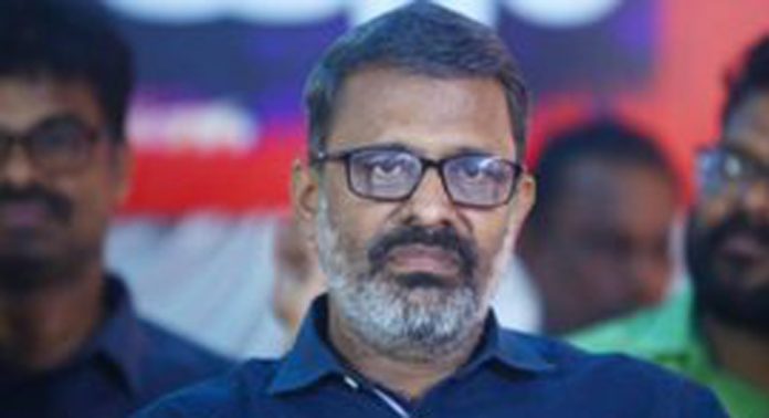 വാഗ്ദാനം നല്കി ആരെയും സിപിഐഎം കൊണ്ടുവരില്ല : ഇ എന് സുരേഷ് ബാബു വാഗ്ദാനം നല്കി ആരെയും സിപിഐഎം കൊണ്ടുവരില്ല : ഇ എന് സുരേഷ് ബാബു