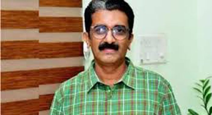 നവീൻ ബാബുവിന്റെ മരണത്തിൽ കേസ് ഡയറി ഹാജരാക്കാൻ ഹൈക്കോടതി നിർദ്ദേശം നവീൻ ബാബുവിന്റെ മരണത്തിൽ കേസ് ഡയറി ഹാജരാക്കാൻ ഹൈക്കോടതി നിർദ്ദേശം