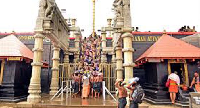 പതിനെട്ടാംപടി കയറിവരുന്ന ഭക്തർക്ക് ശ്രീകോവിലിനു മുന്നിലേക്കു നേരേയെത്തി തൊഴാൻ സൗകര്യമൊരുക്കും ; തീരുമാനം പരിഗണനയിൽ പതിനെട്ടാംപടി കയറിവരുന്ന ഭക്തർക്ക് ശ്രീകോവിലിനു മുന്നിലേക്കു നേരേയെത്തി തൊഴാൻ സൗകര്യമൊരുക്കും ; തീരുമാനം പരിഗണനയിൽ