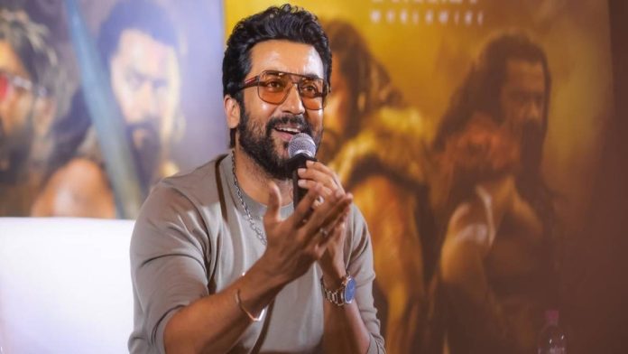 കങ്കുവ ചിത്രത്തിന്റെ പ്രൊമോഷനായി നടൻ സൂര്യ കൊച്ചിയിൽ ; ആവേശത്തോടെ ആരാധകർ കങ്കുവ ചിത്രത്തിന്റെ പ്രൊമോഷനായി നടൻ സൂര്യ കൊച്ചിയിൽ ; ആവേശത്തോടെ ആരാധകർ