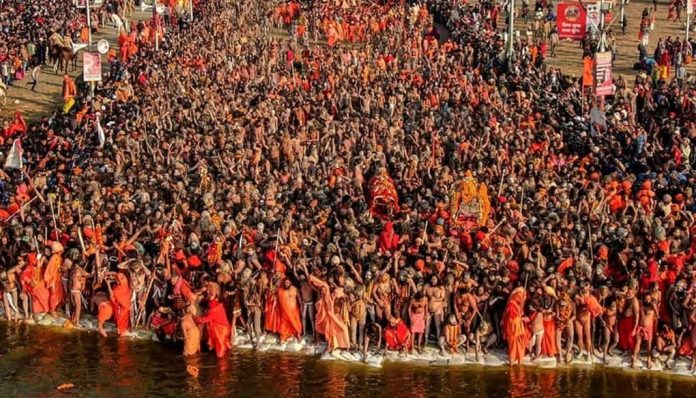 12 വർഷങ്ങൾക്ക് ശേഷം പ്രയാഗ്രാജിൽ മഹാകുംഭമേള 12 വർഷങ്ങൾക്ക് ശേഷം പ്രയാഗ്രാജിൽ മഹാകുംഭമേള