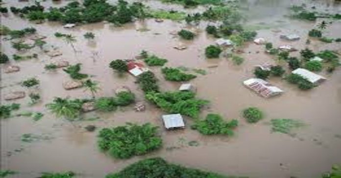 പ്രകൃതിക്ഷോഭം : രാജ്യത്ത് 9 മാസത്തിനിടെ നഷ്ടമായത് 2300 മനുഷ്യ ജീവനുകൾ പ്രകൃതിക്ഷോഭം : രാജ്യത്ത് 9 മാസത്തിനിടെ നഷ്ടമായത് 2300 മനുഷ്യ ജീവനുകൾ