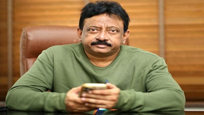 ചന്ദ്രബാബു നായിഡുവിനെ ആക്ഷേപിക്കുന്ന തരത്തില് മോര്ഫ് ചെയ്ത ചിത്രങ്ങള് പ്രചരിപ്പിച്ചു ; സംവിധായകന് രാംഗോപാല് വര്മയ്ക്കെതിരെ കേസ് ചന്ദ്രബാബു നായിഡുവിനെ ആക്ഷേപിക്കുന്ന തരത്തില് മോര്ഫ് ചെയ്ത ചിത്രങ്ങള് പ്രചരിപ്പിച്ചു ; സംവിധായകന് രാംഗോപാല് വര്മയ്ക്കെതിരെ കേസ്