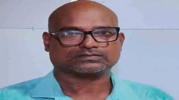 സ്കൂൾ വിദ്യാർഥിനിയെ പീഡിപ്പിക്കാൻ ശ്രമിച്ച കായികാധ്യാപകൻ അറസ്റ്റിൽ സ്കൂൾ വിദ്യാർഥിനിയെ പീഡിപ്പിക്കാൻ ശ്രമിച്ച കായികാധ്യാപകൻ അറസ്റ്റിൽ