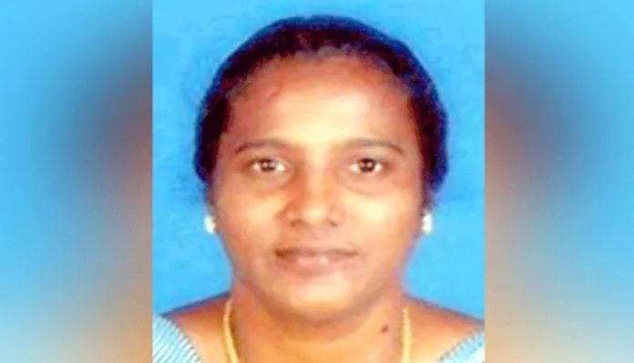 സർക്കാർ സ്ഥാപനങ്ങളിൽ ജോലി വാഗ്ദാനം ചെയ്ത് തട്ടിപ്പ് ; കൊല്ലഞ്ചി പഞ്ചായത്ത് പ്രസിഡന്റടക്കം മൂന്നുപേർ അറസ്റ്റിൽ സർക്കാർ സ്ഥാപനങ്ങളിൽ ജോലി വാഗ്ദാനം ചെയ്ത് തട്ടിപ്പ് ; കൊല്ലഞ്ചി പഞ്ചായത്ത് പ്രസിഡന്റടക്കം മൂന്നുപേർ അറസ്റ്റിൽ