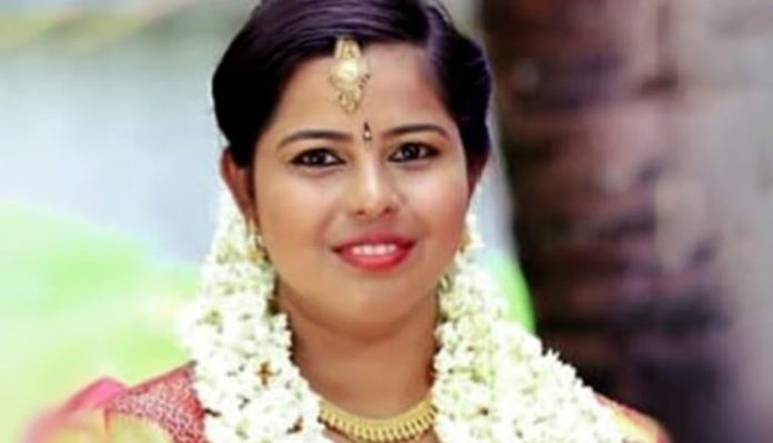 ആലപ്പുഴയിൽ യുവതി ആത്മഹത്യ ചെയ്ത സംഭവം ; ഭർത്താവ് അറസ്റ്റിൽ ആലപ്പുഴയിൽ യുവതി ആത്മഹത്യ ചെയ്ത സംഭവം ; ഭർത്താവ് അറസ്റ്റിൽ