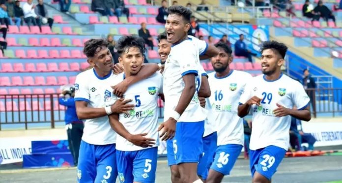 സന്തോഷ് ട്രോഫി ഫുട്ബോളിലെ പ്രാഥമിക റൗണ്ടില് കേരളത്തിന് വിജയത്തുടക്കം സന്തോഷ് ട്രോഫി ഫുട്ബോളിലെ പ്രാഥമിക റൗണ്ടില് കേരളത്തിന് വിജയത്തുടക്കം
