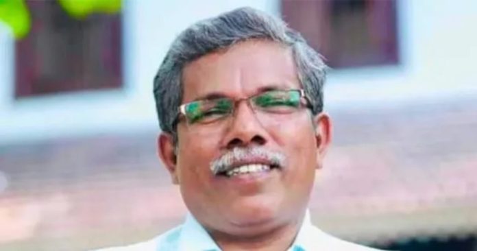പ്രായപൂർത്തിയാകാത്ത വിദ്യാർഥിനിയെ പീഡിപ്പിച്ചു ; അധ്യാപകൻ അറസ്റ്റിൽ പ്രായപൂർത്തിയാകാത്ത വിദ്യാർഥിനിയെ പീഡിപ്പിച്ചു ; അധ്യാപകൻ അറസ്റ്റിൽ