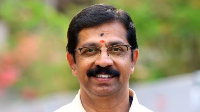ഒരു വാര്യരും നായരും ഇവിടെ ഇഫക്ട് ഉണ്ടാക്കിയിട്ടില്ല : സി കൃഷ്ണകുമാർ ഒരു വാര്യരും നായരും ഇവിടെ ഇഫക്ട് ഉണ്ടാക്കിയിട്ടില്ല : സി കൃഷ്ണകുമാർ