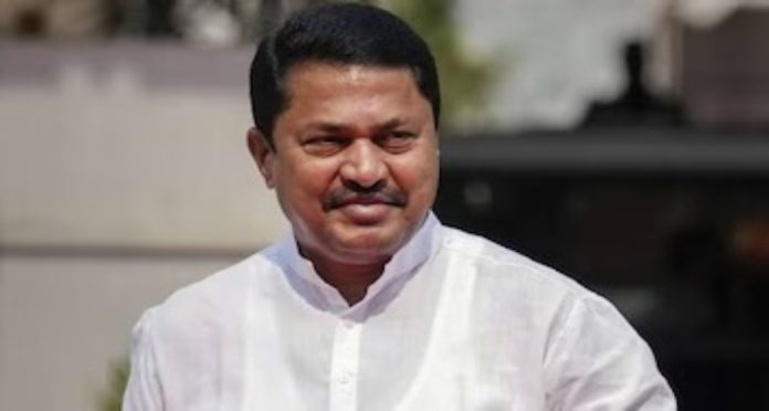 കോൺഗ്രസ് അധ്യക്ഷൻ നാന പഠോളെ രാജിവച്ചു കോൺഗ്രസ് അധ്യക്ഷൻ നാന പഠോളെ രാജിവച്ചു