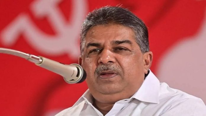 മന്ത്രിസഭയില് നിന്നും ഒഴിവാക്കണം ; സജി ചെറിയാനെതിരെ ഗവര്ണര്ക്ക് കത്ത് മന്ത്രിസഭയില് നിന്നും ഒഴിവാക്കണം ; സജി ചെറിയാനെതിരെ ഗവര്ണര്ക്ക് കത്ത്