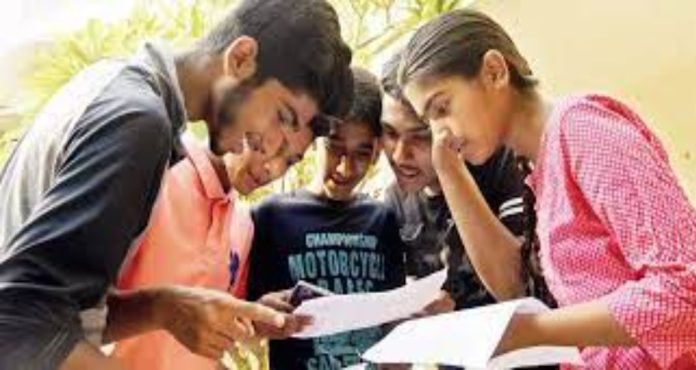 ബിരുദ കാലയളവ് വെട്ടിക്കുറയ്ക്കാനും ദീര്ഘിപ്പിക്കാനും വിദ്യാര്ഥികള്ക്ക് അവസരം ; യുജിസി അംഗീകാരം നല്കി ബിരുദ കാലയളവ് വെട്ടിക്കുറയ്ക്കാനും ദീര്ഘിപ്പിക്കാനും വിദ്യാര്ഥികള്ക്ക് അവസരം ; യുജിസി അംഗീകാരം നല്കി