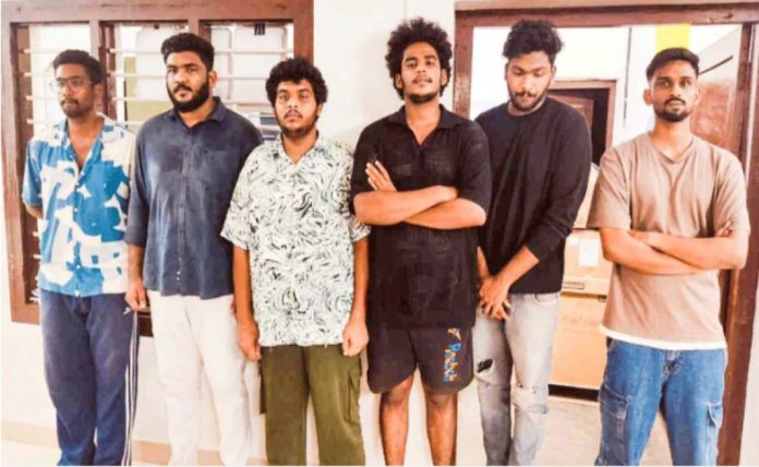 കായംകുളത്ത് ലഹരിമരുന്ന് സംഘം അറസ്റ്റിൽ കായംകുളത്ത് ലഹരിമരുന്ന് സംഘം അറസ്റ്റിൽ