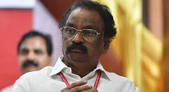 ഷാഫി പറമ്പിലിനെയും രാഹുല് മാങ്കൂട്ടത്തിലിനേയും വിമര്ശിച്ച് സിപിഐഎം കേന്ദ്ര കമ്മിറ്റി അംഗം എ കെ ബാലന് ഷാഫി പറമ്പിലിനെയും രാഹുല് മാങ്കൂട്ടത്തിലിനേയും വിമര്ശിച്ച് സിപിഐഎം കേന്ദ്ര കമ്മിറ്റി അംഗം എ കെ ബാലന്