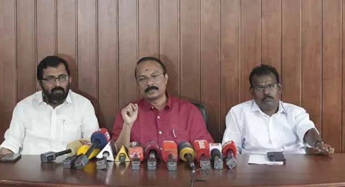 ശബരിമലയില് കഴിഞ്ഞ തവണത്തെ അപേക്ഷിച്ച് വരുമാന വര്ധനവ് 15.90 കോടിയോളം ശബരിമലയില് കഴിഞ്ഞ തവണത്തെ അപേക്ഷിച്ച് വരുമാന വര്ധനവ് 15.90 കോടിയോളം