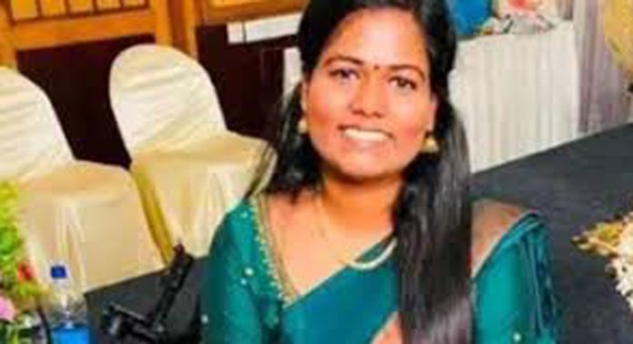 നഴ്സിങ് വിദ്യാര്ത്ഥിനി അമ്മു സജീവിന്റെ മരണം ; ക്രൈംബ്രാഞ്ച് അന്വേഷണം ആവശ്യപെട്ട് കെഎസ്യു നഴ്സിങ് വിദ്യാര്ത്ഥിനി അമ്മു സജീവിന്റെ മരണം ; ക്രൈംബ്രാഞ്ച് അന്വേഷണം ആവശ്യപെട്ട് കെഎസ്യു