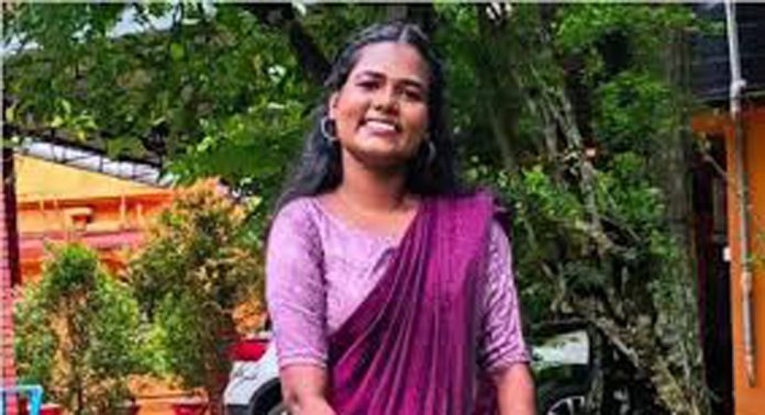 നഴ്സിംഗ് വിദ്യാർത്ഥി അമ്മു സജീവിന്റെ മരണത്തിൽ പ്രതികൾക്കെതിരെ എസ് സി എസ് ടി പീഡന നിരോധന നിയമം ചുമത്തിയേക്കും നഴ്സിംഗ് വിദ്യാർത്ഥി അമ്മു സജീവിന്റെ മരണത്തിൽ പ്രതികൾക്കെതിരെ എസ് സി എസ് ടി പീഡന നിരോധന നിയമം ചുമത്തിയേക്കും