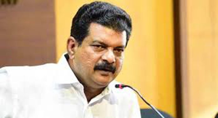 എ സി മൊയ്തീന്റെ പരാതിക്കെതിരെ നിലമ്പൂര് എംഎല്എ പി വി അന്വര് എ സി മൊയ്തീന്റെ പരാതിക്കെതിരെ നിലമ്പൂര് എംഎല്എ പി വി അന്വര്