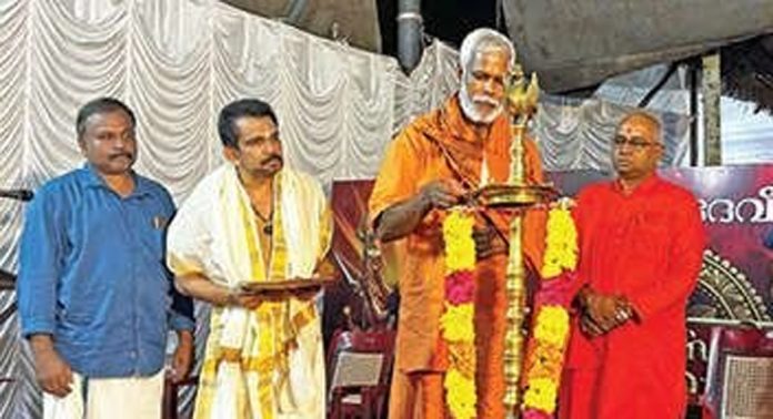 പറയരുകാലാ ശ്രീജ്ഞാനാംബിക പുരസ്കാരങ്ങൾ വിതരണം ചെയ്തു പറയരുകാലാ ശ്രീജ്ഞാനാംബിക പുരസ്കാരങ്ങൾ വിതരണം ചെയ്തു