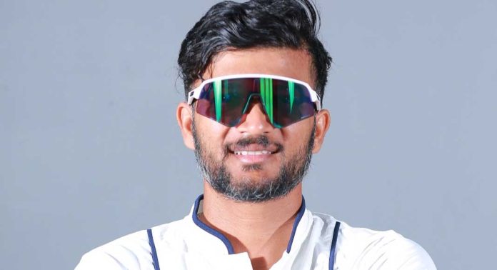 ചരിത്രം കുറിച്ച് ജലജ് സക്സേന : രഞ്ജി ട്രോഫിയില് 6000 റണ്സും 400 വിക്കറ്റും ചരിത്രം കുറിച്ച് ജലജ് സക്സേന : രഞ്ജി ട്രോഫിയില് 6000 റണ്സും 400 വിക്കറ്റും