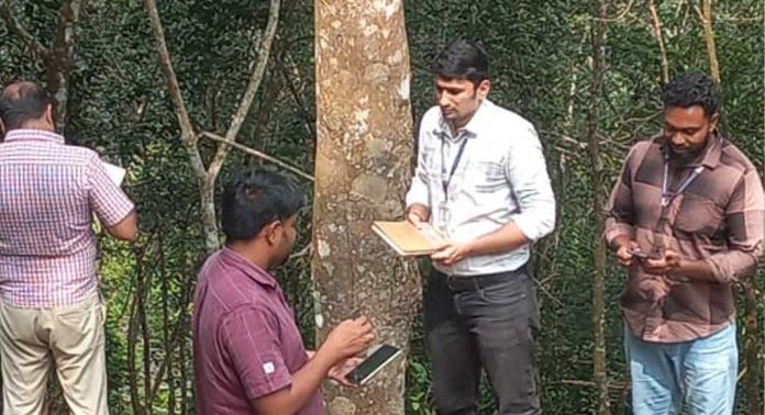 കൊടുമൺ പ്ലാന്റേഷനിൽ കക്കൂസ് മാലിന്യ സംസ്കരണ പ്ലാന്റ് വരുന്നു ; സ്ഥല പരിശോധന പൂർത്തിയായി കൊടുമൺ പ്ലാന്റേഷനിൽ കക്കൂസ് മാലിന്യ സംസ്കരണ പ്ലാന്റ് വരുന്നു ; സ്ഥല പരിശോധന പൂർത്തിയായി