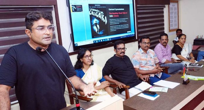 നവയുഗ സിനിമകളിൽ കാഴ്ചയല്ല അനുഭവം : ആദി ബാലകൃഷ്ണൻ നവയുഗ സിനിമകളിൽ കാഴ്ചയല്ല അനുഭവം : ആദി ബാലകൃഷ്ണൻ