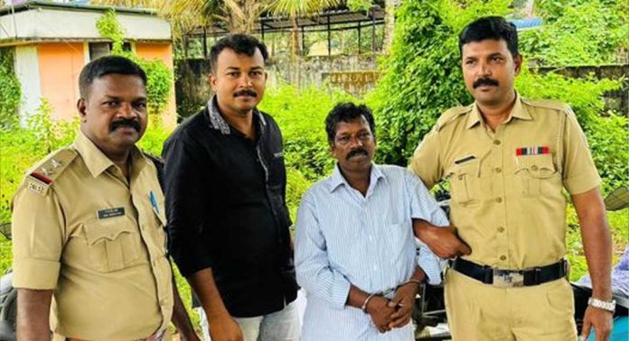 പെരുംകള്ളനെ തന്ത്രപരമായി വലയിലാക്കി ഏനാത്ത് പന്തളം പോലീസ് സംയുക്തസംഘം പെരുംകള്ളനെ തന്ത്രപരമായി വലയിലാക്കി ഏനാത്ത് പന്തളം പോലീസ് സംയുക്തസംഘം