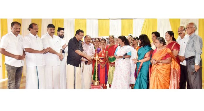സ്വർഗ്ഗം 2024 കലാവിരുന്ന് നടത്തി സ്വർഗ്ഗം 2024 കലാവിരുന്ന് നടത്തി