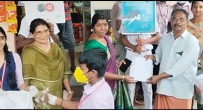 എൻ.എസ്.എസ്. എച്ച്.എസ്.എസിലെ ലവ് പ്ലാസ്റ്റിക് ക്ലബ്ബിന്റെ നേതൃത്വത്തിൽ പ്ലാസ്റ്റിക്നിർമാർജനയജ്ഞവും ബോധവത്കരണവും നടത്തി എൻ.എസ്.എസ്. എച്ച്.എസ്.എസിലെ ലവ് പ്ലാസ്റ്റിക് ക്ലബ്ബിന്റെ നേതൃത്വത്തിൽ പ്ലാസ്റ്റിക്നിർമാർജനയജ്ഞവും ബോധവത്കരണവും നടത്തി
