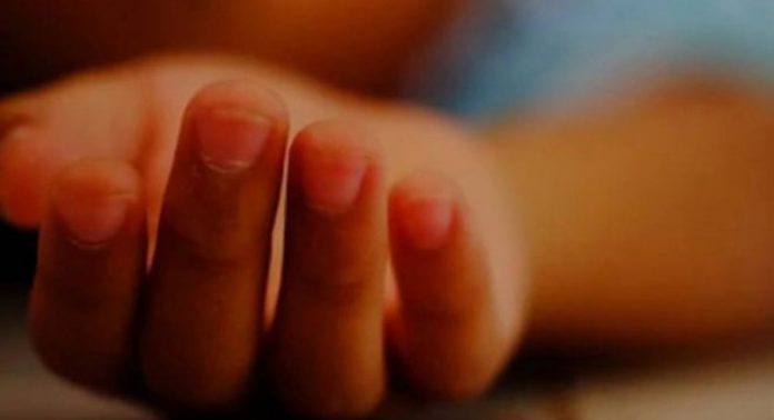 എലിവിഷം ശ്വസിച്ച് ചെന്നൈയില് ഒരു വയസുകാരന് ഉള്പ്പെടെ രണ്ട് കുട്ടികള് മരിച്ചു എലിവിഷം ശ്വസിച്ച് ചെന്നൈയില് ഒരു വയസുകാരന് ഉള്പ്പെടെ രണ്ട് കുട്ടികള് മരിച്ചു