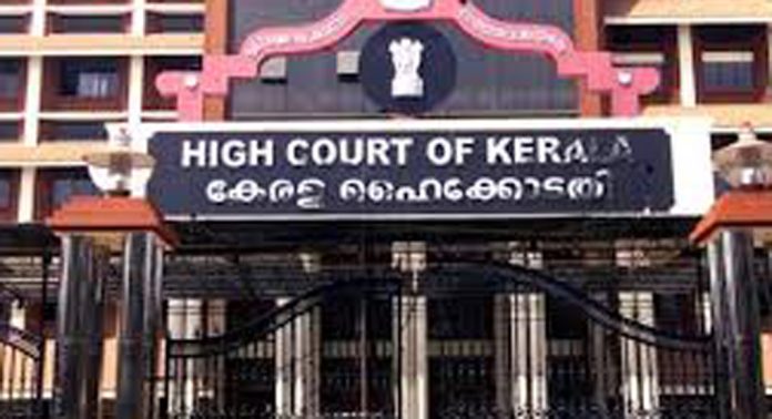 സംസ്ഥാന വഖഫ് ബോര്ഡിന്റെ കാലാവധി നീട്ടി നല്കി ഹൈക്കോടതി സംസ്ഥാന വഖഫ് ബോര്ഡിന്റെ കാലാവധി നീട്ടി നല്കി ഹൈക്കോടതി