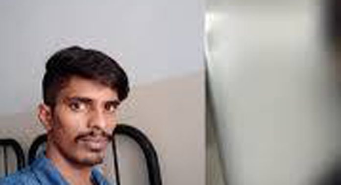 വിവാഹാഭ്യർത്ഥന നിരസിച്ച അധ്യാപികയെ കൊലപെടുത്തിയ കേസ് ; പ്രതി മദൻ റിമാൻഡിൽ വിവാഹാഭ്യർത്ഥന നിരസിച്ച അധ്യാപികയെ കൊലപെടുത്തിയ കേസ് ; പ്രതി മദൻ റിമാൻഡിൽ