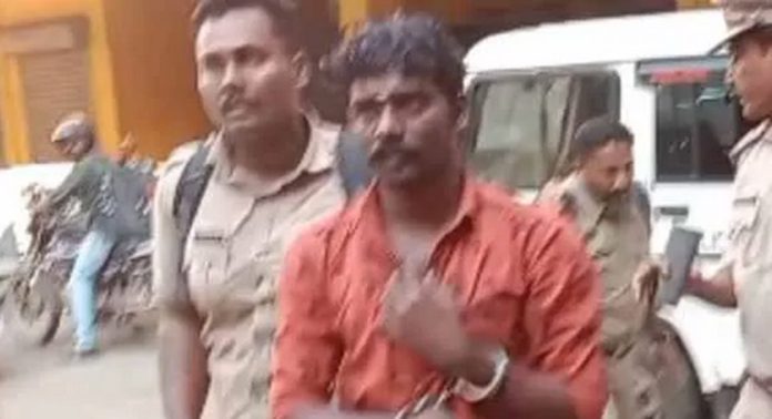 കുമ്പഴയില് അഞ്ചു വയസുകാരിയെ പീഡിപ്പിച്ചു കൊന്ന കേസ് : വിധി പറയുന്നത് 11 ലേക്കു മാറ്റി കുമ്പഴയില് അഞ്ചു വയസുകാരിയെ പീഡിപ്പിച്ചു കൊന്ന കേസ് : വിധി പറയുന്നത് 11 ലേക്കു മാറ്റി
