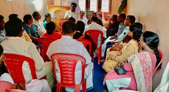 കോഴഞ്ചേരി പാലം പണി പൂർത്തിയാക്കുക – ഗാന്ധി ദർശൻ വേദി കോഴഞ്ചേരി പാലം പണി പൂർത്തിയാക്കുക – ഗാന്ധി ദർശൻ വേദി