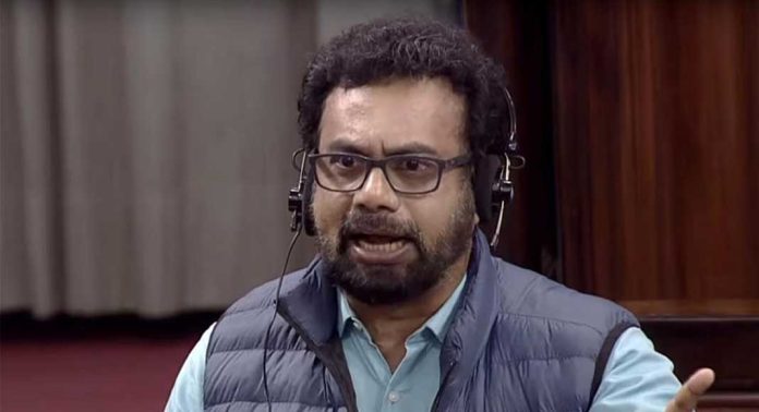 ഇന്ത്യയുടെ പ്രധാനമന്ത്രി നരേന്ദ്ര മോദിയാണ്, ഡോണൾഡ് ട്രംപ് അല്ല എന്നെങ്കിലും ജനങ്ങളെ ബോധ്യപ്പെടുത്തണം : ജോണ് ബ്രിട്ടാസ് ഇന്ത്യയുടെ പ്രധാനമന്ത്രി നരേന്ദ്ര മോദിയാണ്, ഡോണൾഡ് ട്രംപ് അല്ല എന്നെങ്കിലും ജനങ്ങളെ ബോധ്യപ്പെടുത്തണം : ജോണ് ബ്രിട്ടാസ്