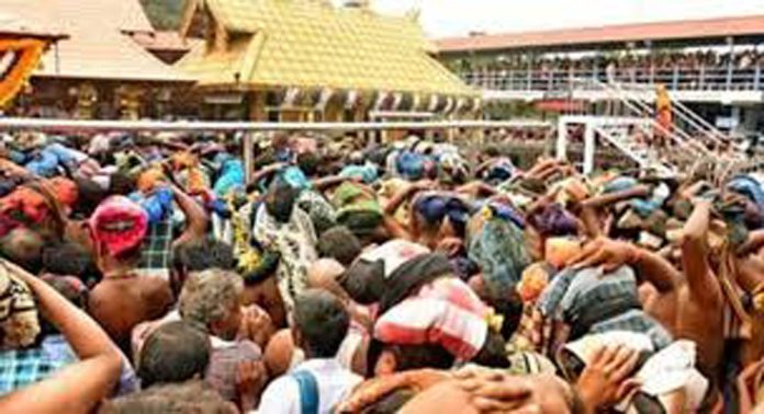 ശബരിമലയിൽ വൻ ഭക്തജനതിരക്ക് ; ആദ്യ നാല് മണിക്കൂറിൽ ദര്ശനം നടത്തിയത് 24, 592 തീർത്ഥാടകര് ശബരിമലയിൽ വൻ ഭക്തജനതിരക്ക് ; ആദ്യ നാല് മണിക്കൂറിൽ ദര്ശനം നടത്തിയത് 24, 592 തീർത്ഥാടകര്