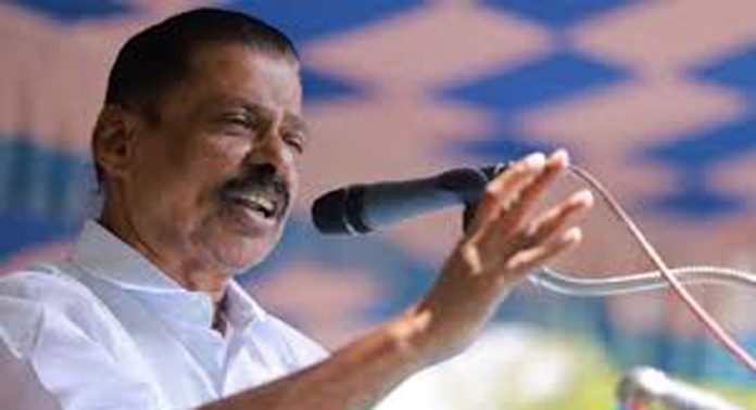 ബിജെപിയും കോണ്ഗ്രസും തമ്മില് യാതൊരു വ്യത്യാസവുമില്ല ; എം വി ഗോവിന്ദന് ബിജെപിയും കോണ്ഗ്രസും തമ്മില് യാതൊരു വ്യത്യാസവുമില്ല ; എം വി ഗോവിന്ദന്