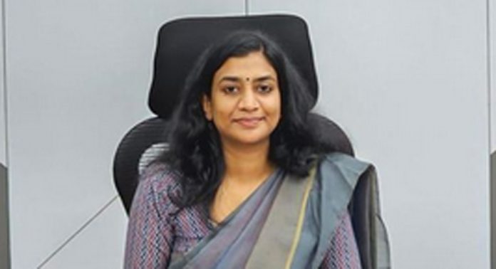 പാലക്കാട് റെയ്ഡ് : പോലീസിനെതിരെ റിപ്പോർട്ട് നൽകിയെന്നത് തള്ളി ജില്ല കളക്ടർ ഡോ. എസ് ചിത്ര പാലക്കാട് റെയ്ഡ് : പോലീസിനെതിരെ റിപ്പോർട്ട് നൽകിയെന്നത് തള്ളി ജില്ല കളക്ടർ ഡോ. എസ് ചിത്ര