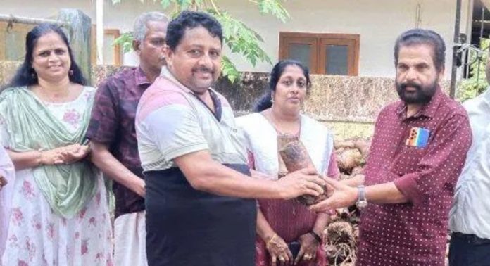 പന്തളം തെക്കേക്കര ഗ്രാമപഞ്ചായത്തില് കദളീവനം പദ്ധതി ഉദ്ഘാടനം ചെയ്തു പന്തളം തെക്കേക്കര ഗ്രാമപഞ്ചായത്തില് കദളീവനം പദ്ധതി ഉദ്ഘാടനം ചെയ്തു