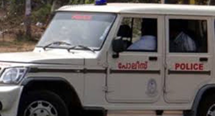 വാടക നല്കാതെ തട്ടിപ്പ് നടത്തിയെന്ന പരാതിയില് സിപിഎം മുൻ ബ്രാഞ്ച് സെക്രട്ടറിക്കെതിരെ കേസ് വാടക നല്കാതെ തട്ടിപ്പ് നടത്തിയെന്ന പരാതിയില് സിപിഎം മുൻ ബ്രാഞ്ച് സെക്രട്ടറിക്കെതിരെ കേസ്