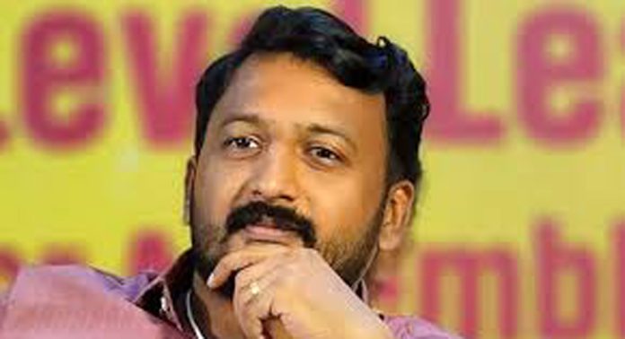 പോലീസ് റെയ്ഡുമായി ബന്ധപെട്ടുണ്ടാവുന്ന അന്വേഷണത്തിൽ തനിക്ക് യാതൊരു ഭയവുമില്ല ; രാഹുൽ മാങ്കൂട്ടത്തിൽ പോലീസ് റെയ്ഡുമായി ബന്ധപെട്ടുണ്ടാവുന്ന അന്വേഷണത്തിൽ തനിക്ക് യാതൊരു ഭയവുമില്ല ; രാഹുൽ മാങ്കൂട്ടത്തിൽ
