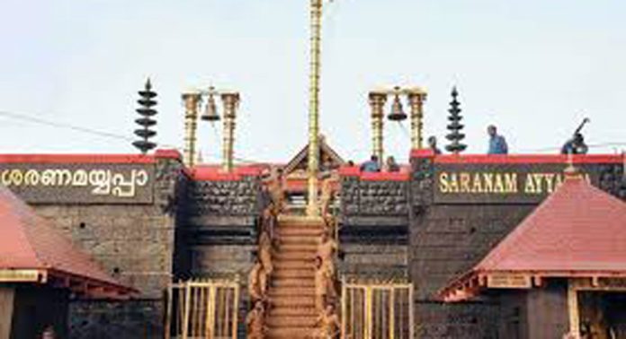സന്നിധാനത്തു തന്നെ അരച്ചെടുക്കുന്ന ശുദ്ധമായ ചന്ദനമാണ് കളഭച്ചാർത്ത് സമയത്ത് ഭഗവാന് ചാർത്തുന്നത് ; ദേവസ്വം ബോർഡ് പ്രസിഡന്റ് സന്നിധാനത്തു തന്നെ അരച്ചെടുക്കുന്ന ശുദ്ധമായ ചന്ദനമാണ് കളഭച്ചാർത്ത് സമയത്ത് ഭഗവാന് ചാർത്തുന്നത് ; ദേവസ്വം ബോർഡ് പ്രസിഡന്റ്