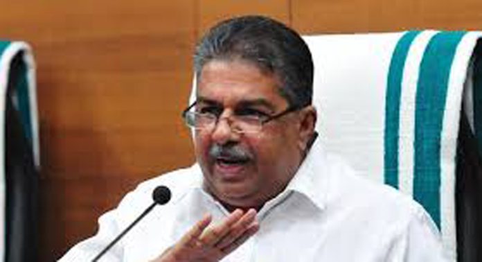 കോടതി പറഞ്ഞത് അംഗീകരിക്കുന്നു, പഠിച്ചതിന് ശേഷം തീരുമാനമെടുക്കും ; സജി ചെറിയാന് കോടതി പറഞ്ഞത് അംഗീകരിക്കുന്നു, പഠിച്ചതിന് ശേഷം തീരുമാനമെടുക്കും ; സജി ചെറിയാന്