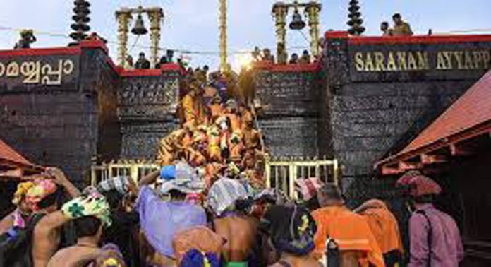 ശബരിമല ദർശനത്തിനെത്തിയ മൂന്ന് തീർത്ഥാടകർ കുഴഞ്ഞുവീണ് മരിച്ചു ശബരിമല ദർശനത്തിനെത്തിയ മൂന്ന് തീർത്ഥാടകർ കുഴഞ്ഞുവീണ് മരിച്ചു