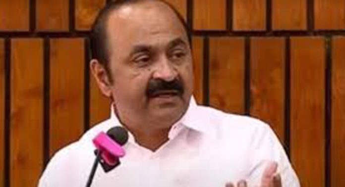 മുണ്ടക്കൈ ചൂരൽമല ദുരന്തത്തിൽ കേന്ദ്രസർക്കാരിന്റെ നിഷേധാത്മക നിലപാടിനെതിരെ രൂക്ഷവിമർശനവുമായി പ്രതിപക്ഷനേതാവ് വി ഡി സതീശൻ മുണ്ടക്കൈ ചൂരൽമല ദുരന്തത്തിൽ കേന്ദ്രസർക്കാരിന്റെ നിഷേധാത്മക നിലപാടിനെതിരെ രൂക്ഷവിമർശനവുമായി പ്രതിപക്ഷനേതാവ് വി ഡി സതീശൻ